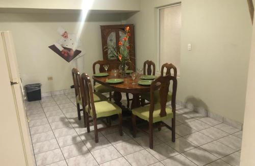 Delicias Bed & Breakfast | Hotel oasis suites