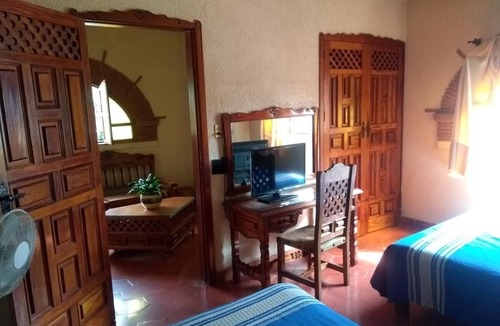 Santa Lucia del Camino Hotel | Hotel Posada los Arcos