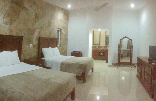 San Blas Hotel | Hotel Room #6, 2 Queen Beds, Private Bath, Pool & Spa with Hidromassage
