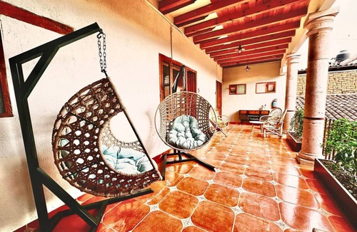 Santa Maria Ahuacatlan Apartment | Hotel Room, one block from the Lake centr 4