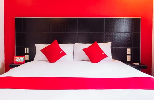 Cuauhtemoc Hotel | Hotel SR92 Adults Only