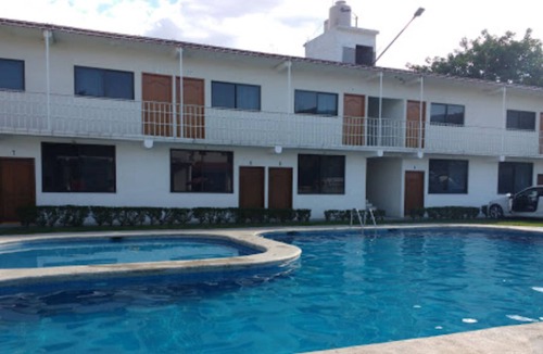 Bonifacio Garcia Hotel | Hotel Violet