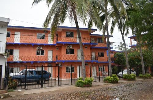 Los Ayala Hotel | Hotel Y Bungalows Islas Careyes