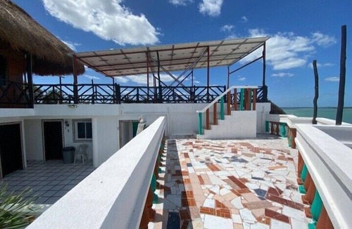 Rio Lagartos House | Hotel y Restaurante Macumba