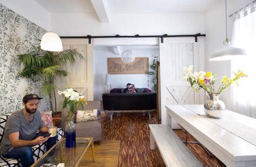 Downtown Mexico City House | House ∙ 10 bedrooms ∙ 38 guests