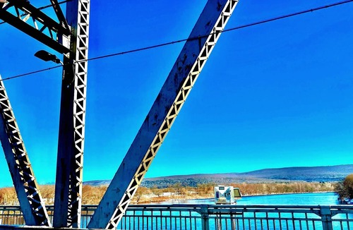 Port Jervis Apartment | Hudson Valley Escape - Walk to Downtown & Hiking