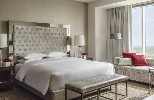McLean Hotel | Hyatt Regency Tysons Corner Center