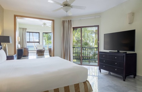 Costa Maya Resort | Iberostar Waves Cozumel - All Inclusive