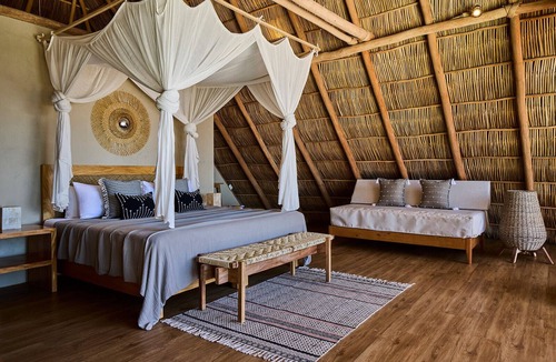 Quimixto Villa | Idyllic Home for curious travelers. Charming beach and great service