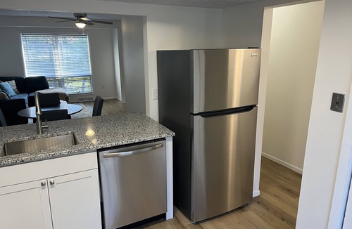 Morgantown House | Immaculate, fully remodeled 2BR! Walk to football stadium and Ruby Mem hospital!