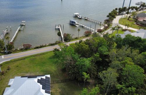 Cocoa Apartment | Indian River waterfront apartment with private dock