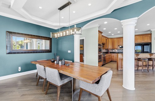 Edgewater House | 🌊🏖️ Intracoastal Luxe Retreat | Waterfront | Pool, Dock + Private Gym