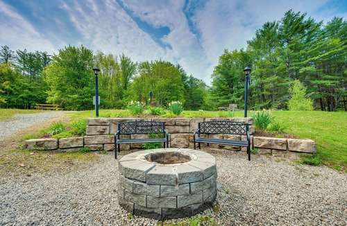 Bartlett Apartment | Inviting Bartlett Condo: 1 Mi to Attitash Mountain
