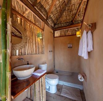 Villa de Tututepec de Melchor Ocampo House | Isla del Gallo Eco Hotel