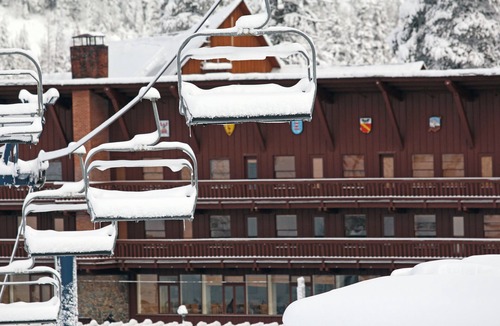 Sugar Bowl Resort Condo | Jerome Creek Lodge - Beautiful Condo nestled in the California's Sierra