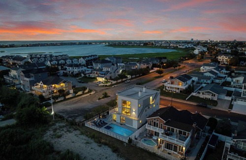 Southend House | Jersey Shore | Ocean View, Pool & BBQ Area