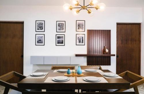 Downtown Mazatlan Apartment | King Bed Retreat Parking Ideal Workspace