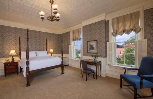 Red Wing Hotel | King Room -Historic Hotel -Close to Dining, Outdoor Adventure, Museums, & More!