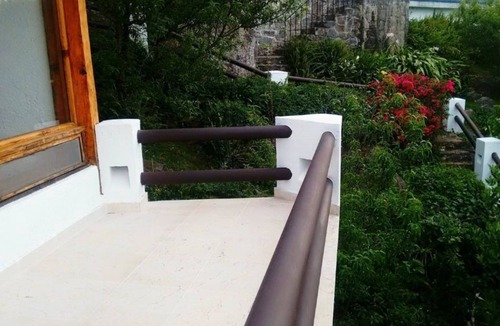 La Capilla House | La Bellísima Suite de la Tribulacion ~ Amazing Views Of The Lake!