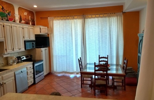 La Paz Condo | La Concha Condominio, beautiful swimming beach, you can hear the waves