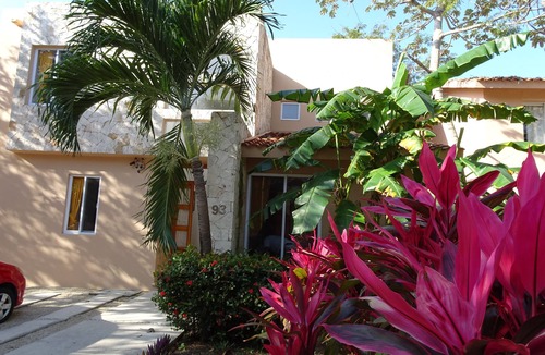 Puerto Aventuras Villa | La Salamandra : Private House With Swimming Pool Near Caribbean Sea And Golf