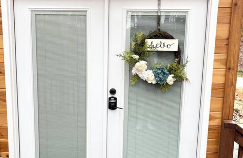 Salem House | Lake Jocassee Hideaway
