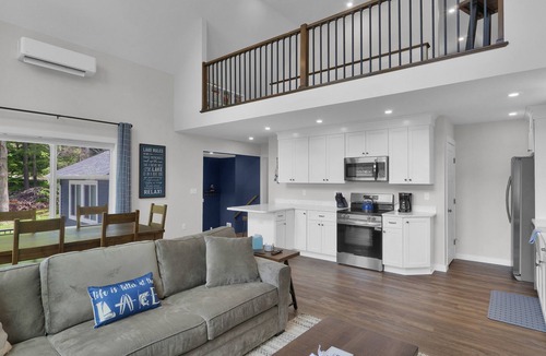 Lake Ariel House | Lakefront, Private Dock, Boats, Hot Tub, Game Room, Fire Pit, Fireplace -Family Friendly