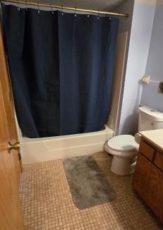 Little Canada House | Lakeview Private Room in St Paul