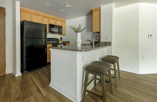 Navy Yard Apartment | Landing | Amazing 2BD, Gym, Courtyard