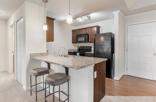 Conestee Apartment | Landing | Chic 1BD, Clubhouse, Courtyard