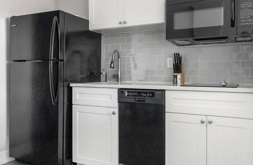 St. Petersburg Apartment | Landing | Chic Studio, Yoga Studio, Pool