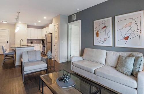 St. Augustine Apartment | Landing | Modern 1BD, Gym