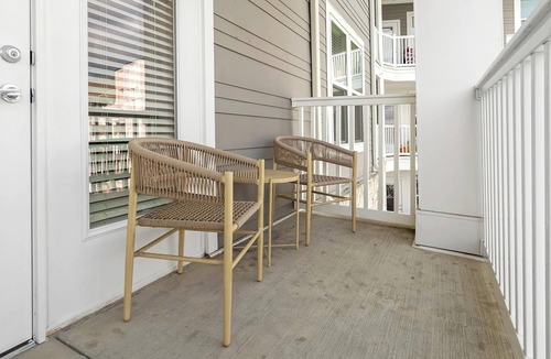 Fort Mill Apartment | Landing | Stunning 1BD, Gym, Pool