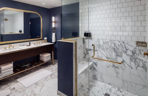 Fitzsimons Hotel | Large Accommodation with Balcony and Kitchen! Near Denver Botanic Gardens!