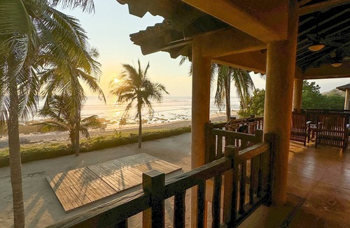 Troncones Villa | Las Rubias - Beachfront Luxury Villa -Troncones