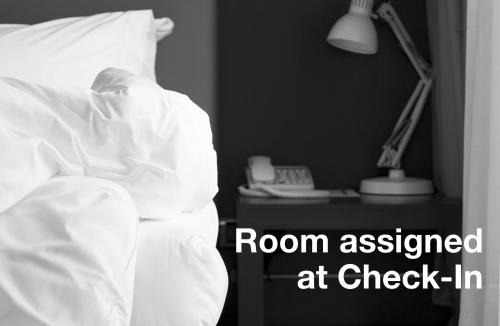 Miguel Hidalgo Hotel | Las Suites Campos Eliseos