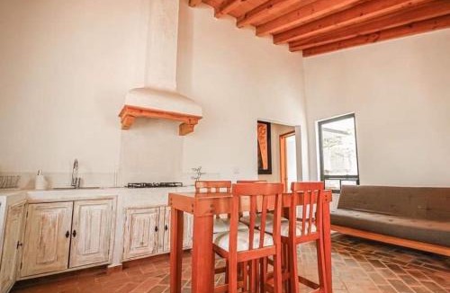 Alcocer Hotel | Lavanda Aldea Holística