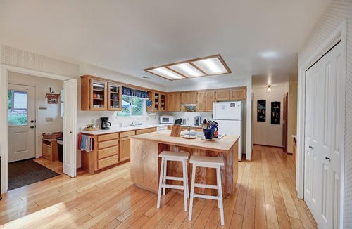 Murphys House | Leafy Lonesome - Murphys Vacation Rentals