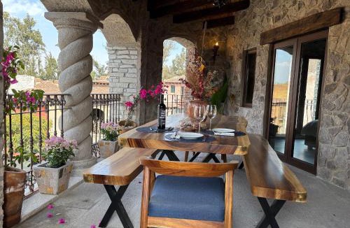 Santeagueda Apartment | Loft Michelangelo: ¡El esplendor de Val'Quirico!