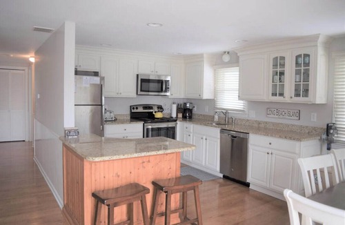Beach Haven Gardens House | LOOKING FOR NEWLY RENOVATED OCEANSIDE HOUSE?