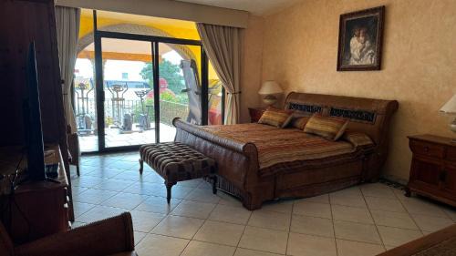 Burgos Bugambilias Hostel | Los Encantos