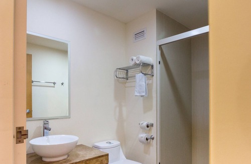 Piedras Negras Hotel | Los Herederos Hotel Piedras Negras