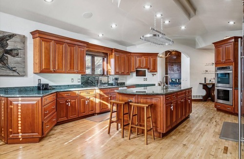 Foxfield Villa | Luxurious 19K Sqft Ranch Estate Perfect for Groups, Events & Corporate Retreats