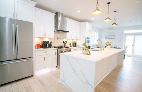 Park View House | Luxury 5BR Park View| Sleeps 17 | Rooftop, Parking