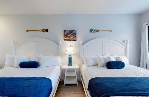 Lower Township Hotel | Luxury and Space in a Double King Room