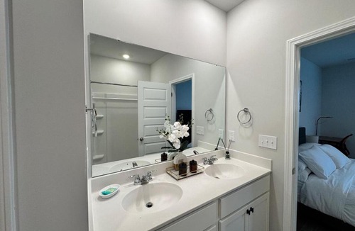 Carolina Forest House | Luxury Comfy 3B3B New home with pool sleeps 11