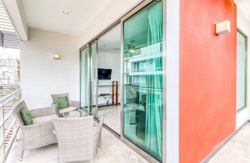 Zazil-ha Apartment | Luxury condo with modern kitchenette, fast WiFi, AC & pool - near the beach