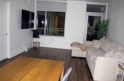 Garden Hills Apartment | Luxury High-Rise Apt In The Heart of Buckhead Paired w/A Beautiful Skyline