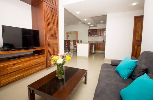 P Chahue Condo | Luxury Spacious Condo with Gorgeous Ocean & Marina Views
