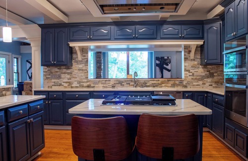 Hollywood House | Luxury Waterfront Retreat with Private Dock & Scenic Views